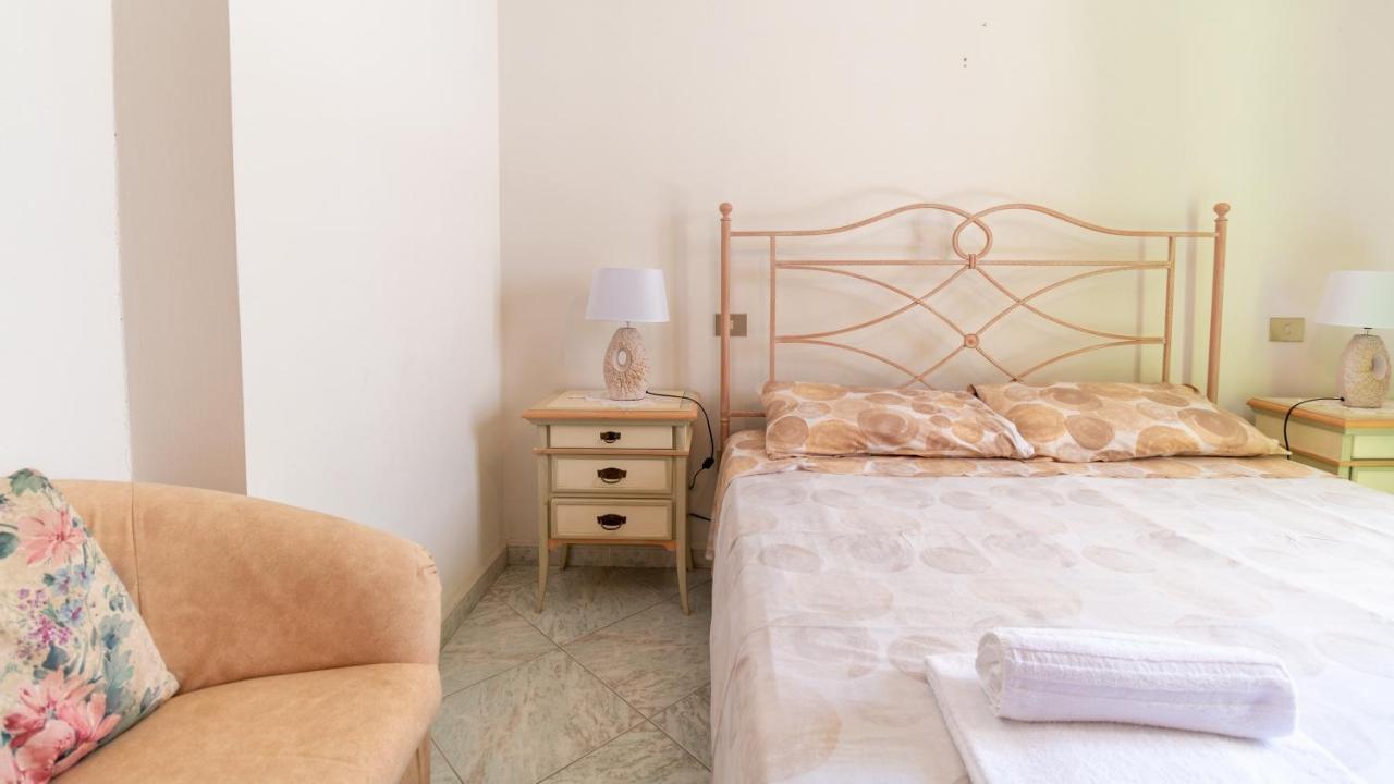 L'ulivo Apartment *